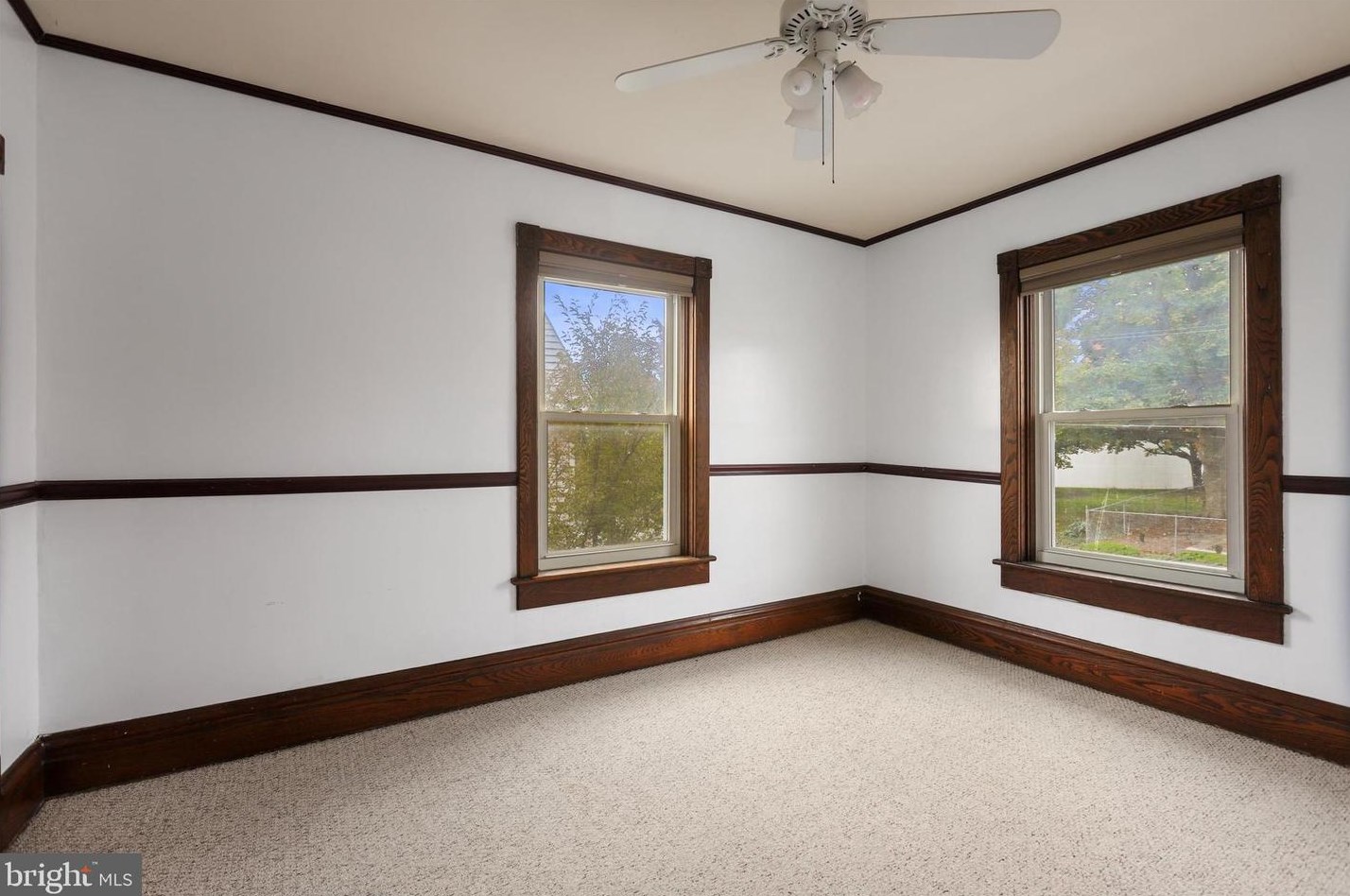 545 Center St, Chambersburg PA  17201-1109 exterior