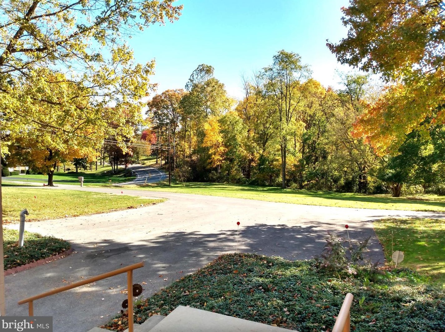 676 Siloam Rd, Chambersburg PA  17201-7809 exterior