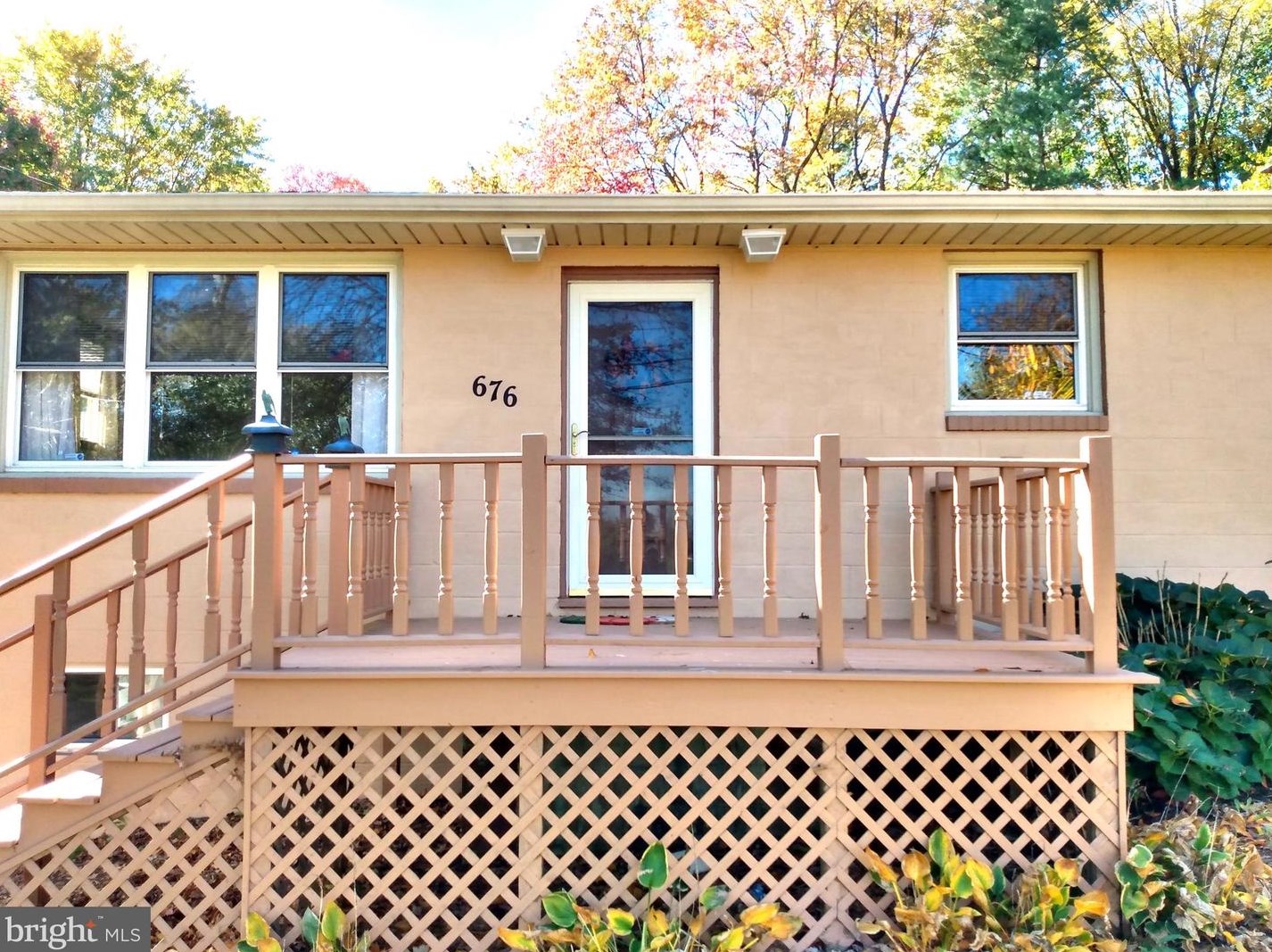 676 Siloam Rd, Chambersburg PA  17201-7809 exterior