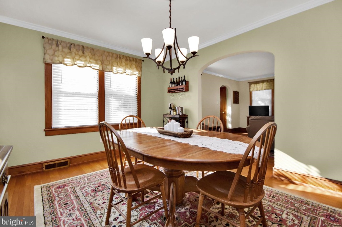 344 Coldbrook Ave, Chambersburg PA  17201-2718 exterior