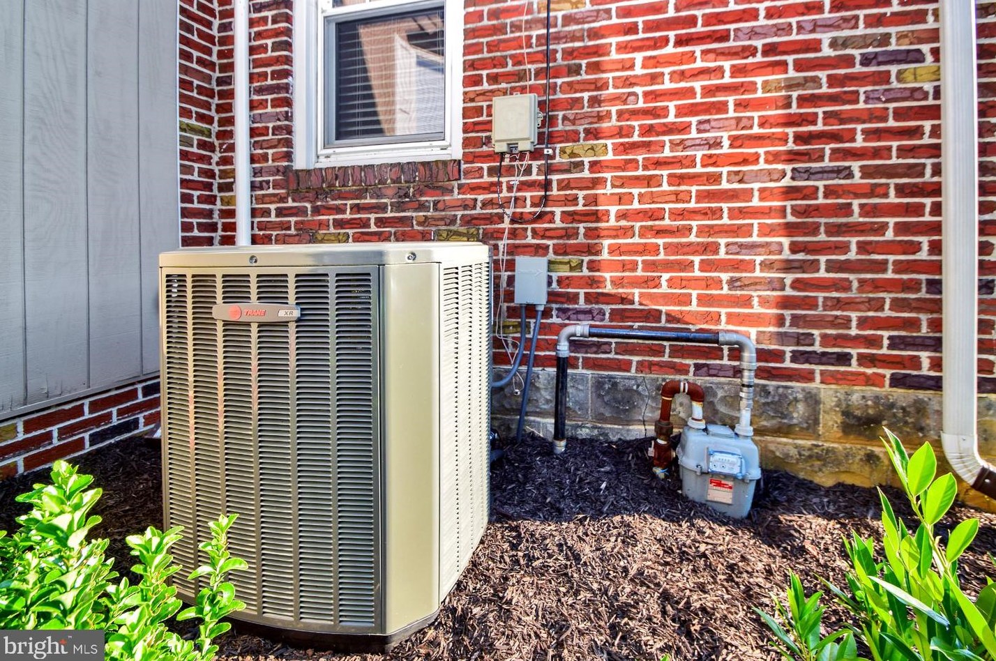 344 Coldbrook Ave, Chambersburg PA  17201-2718 exterior