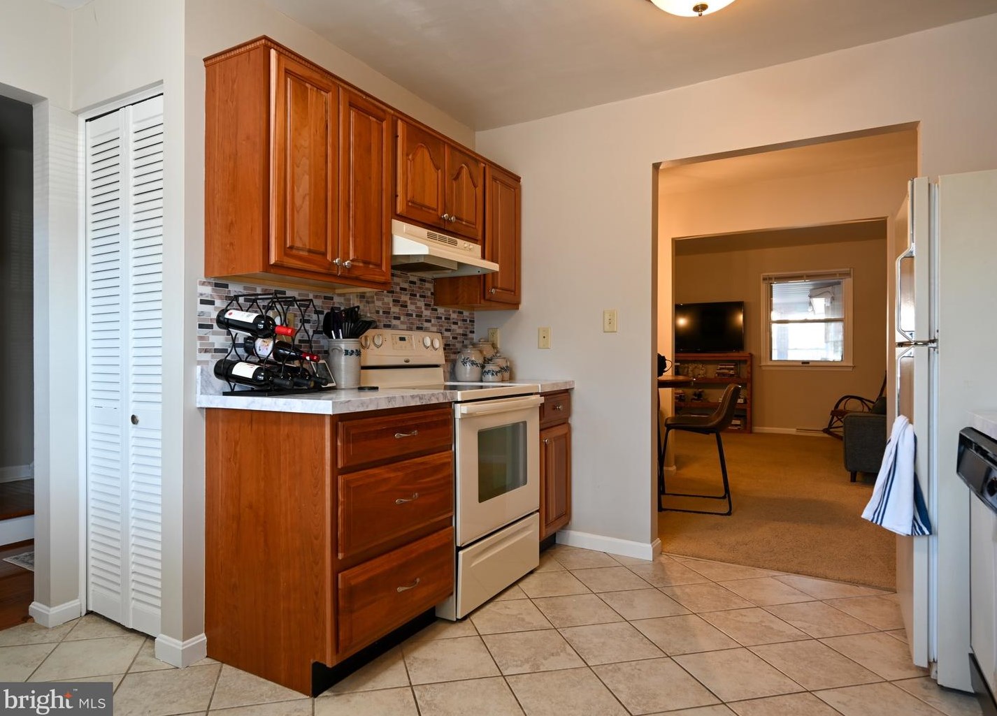 845 Woodlawn Dr, Chambersburg PA  17201-3838 exterior