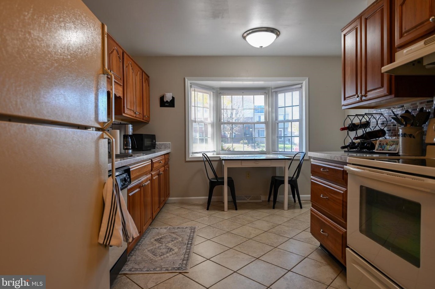 845 Woodlawn Dr, Chambersburg PA  17201-3838 exterior
