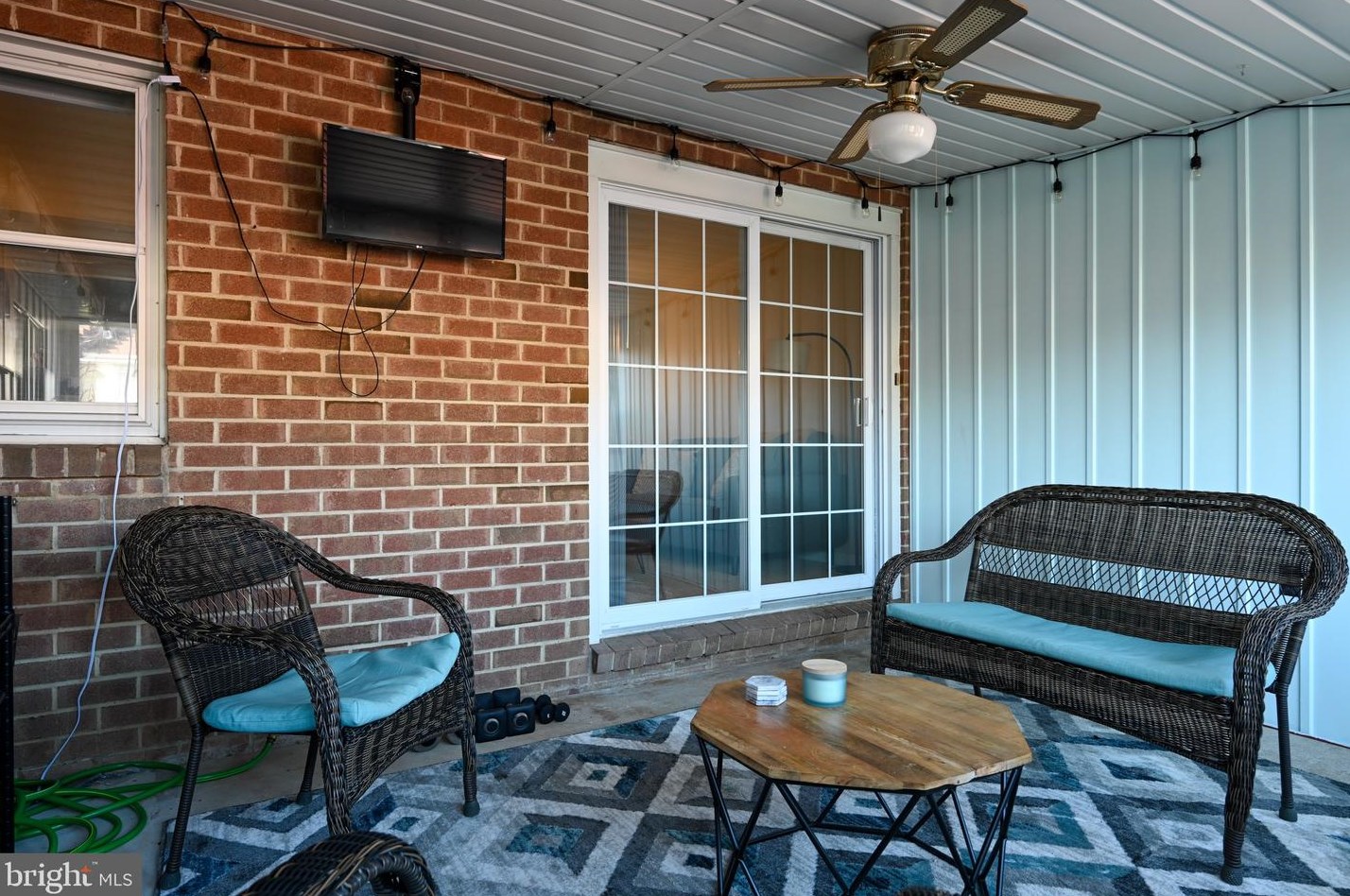 845 Woodlawn Dr, Chambersburg PA  17201-3838 exterior
