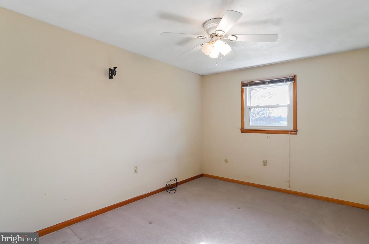 1541 Linden Rd, Chambersburg PA  17202-8810 exterior