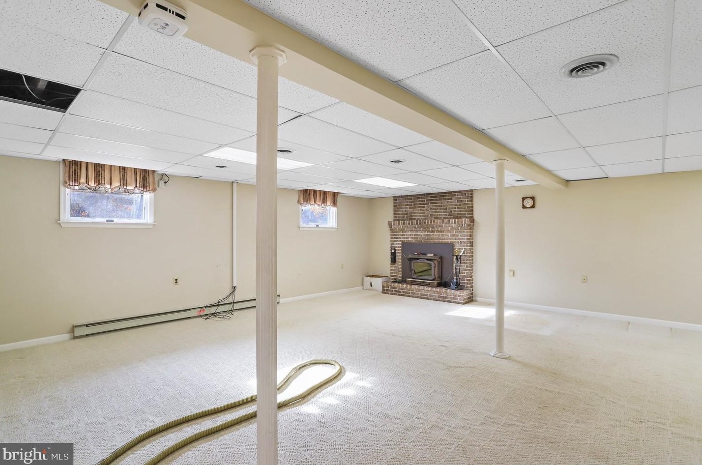 1541 Linden Rd, Chambersburg PA  17202-8810 exterior
