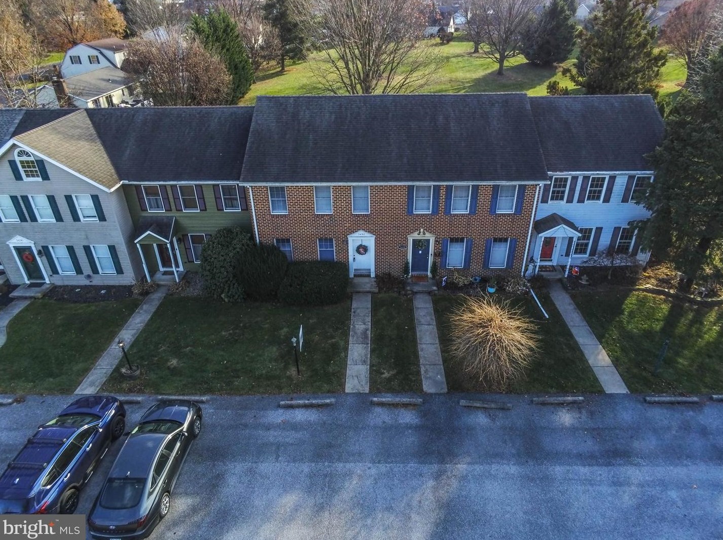 3492 Glen Eagles Dr, Chambersburg PA  17202-8190 exterior