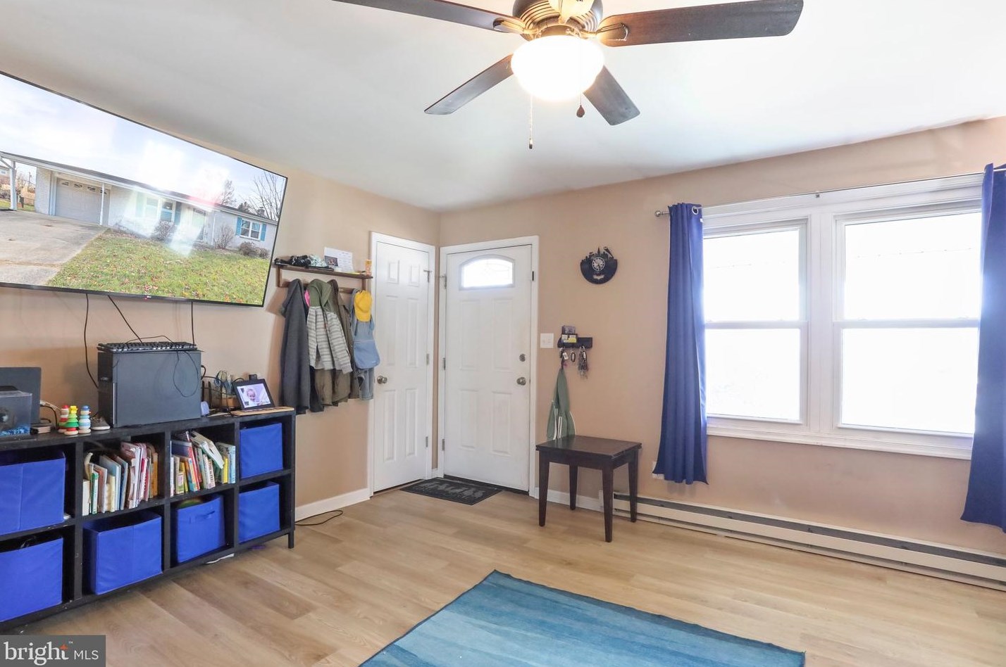 84 Roosevelt Arms Ct, Chambersburg PA  17201-8231 exterior