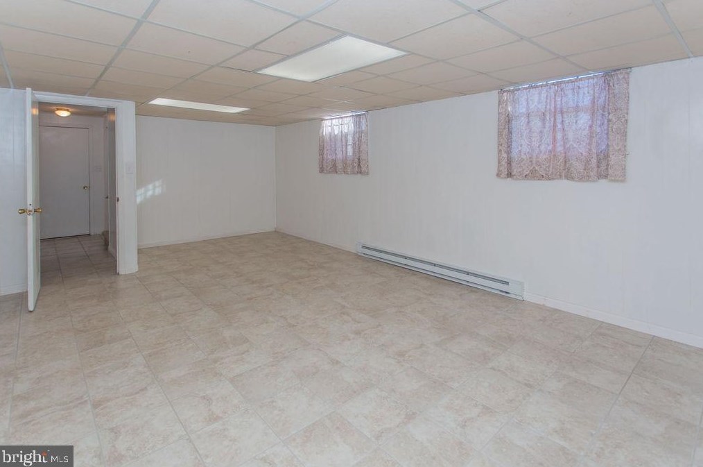 1533 Linden Rd, Chambersburg PA  17202-8810 exterior