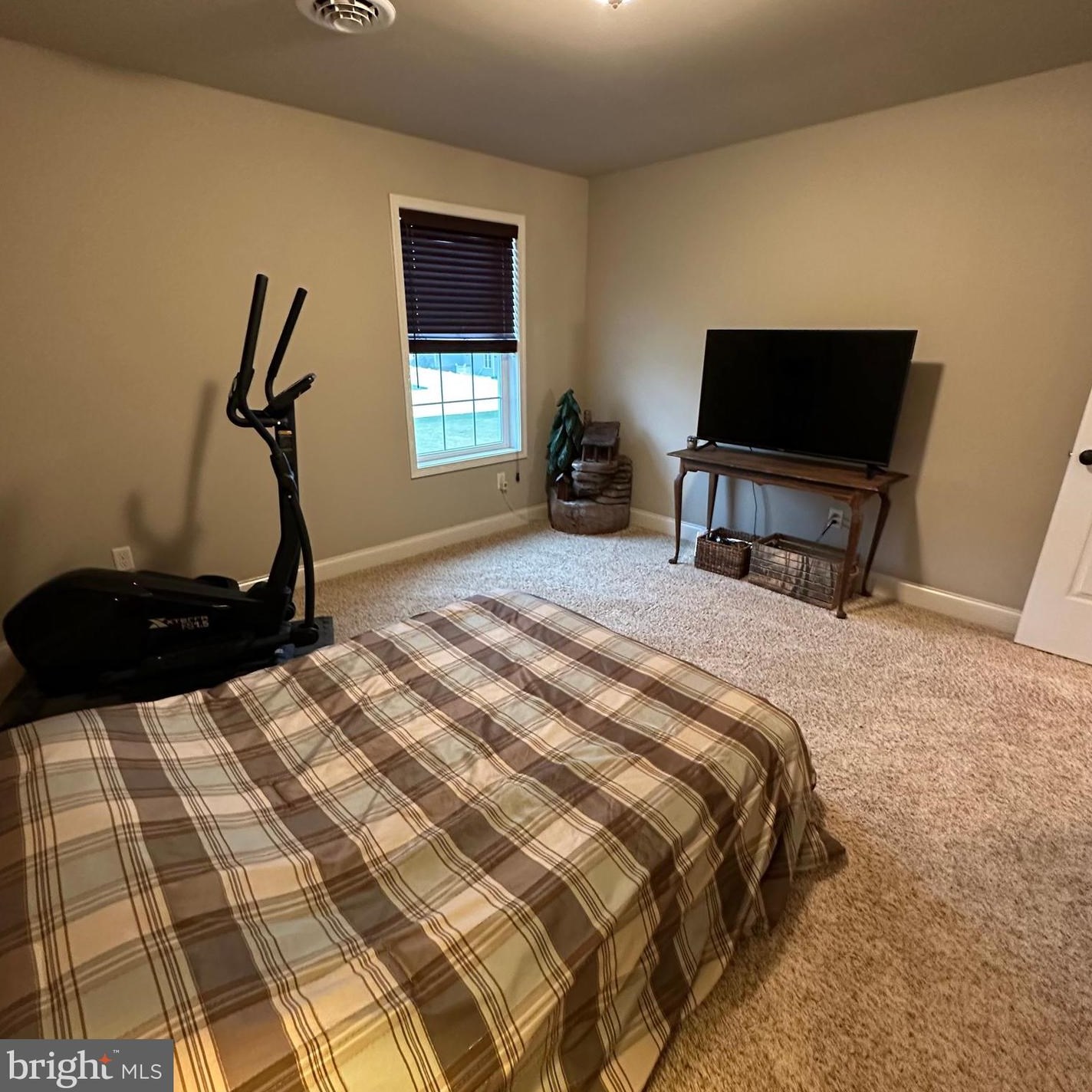 2449 Cornwall Rd, Chambersburg PA  17202-8236 exterior