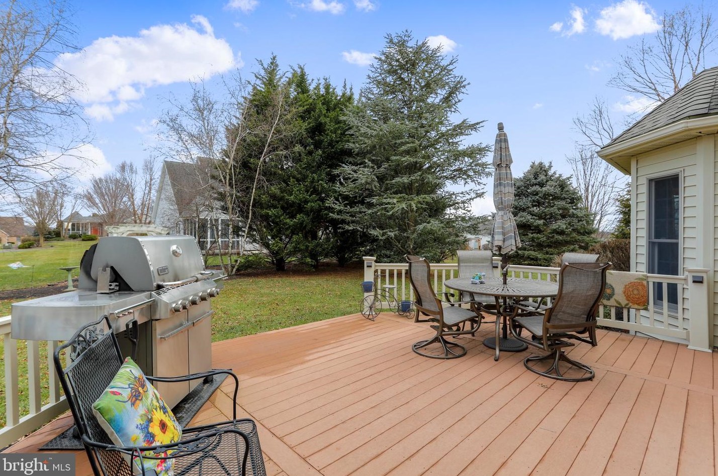 6340 Medina Ridge Dr, Fayetteville PA  17222-9435 exterior