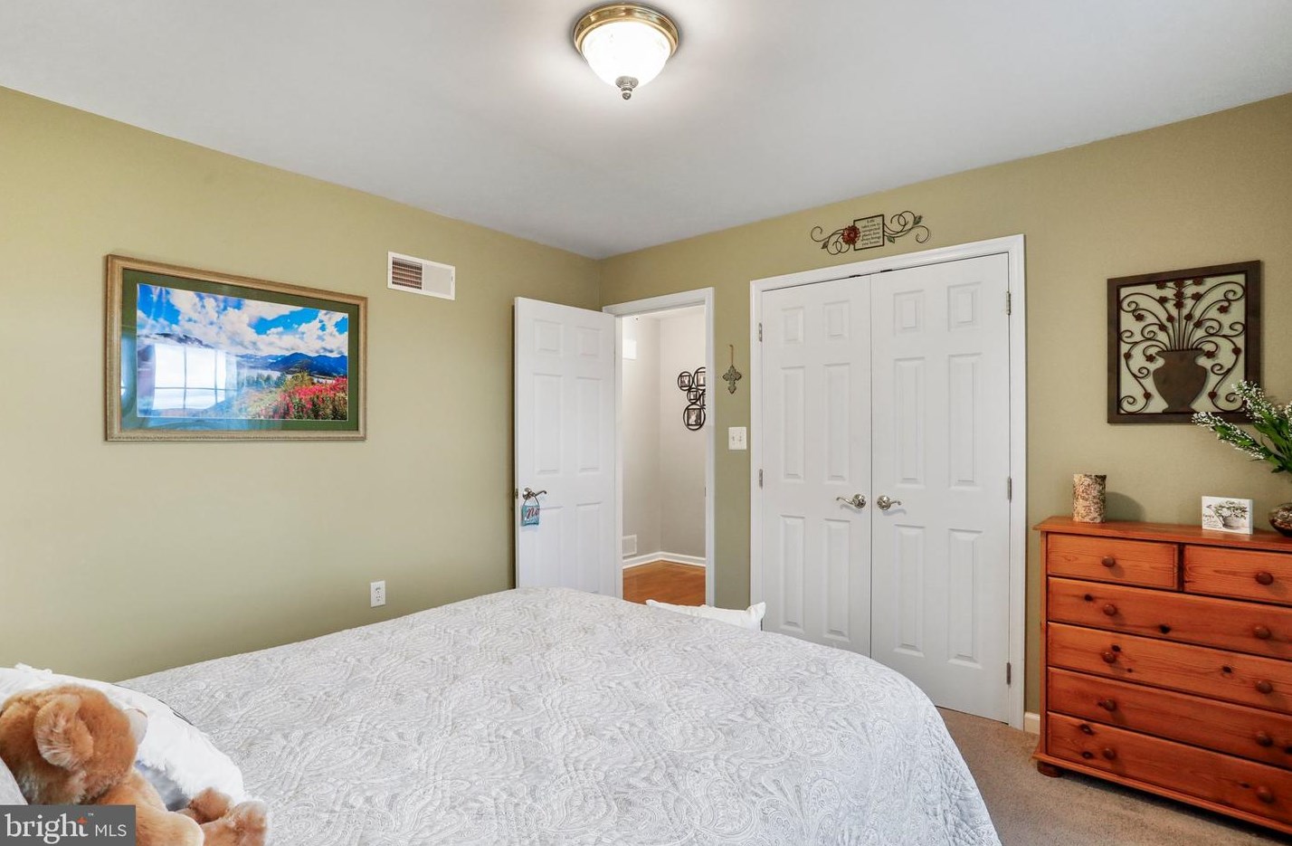 6340 Medina Ridge Dr, Fayetteville PA  17222-9435 exterior