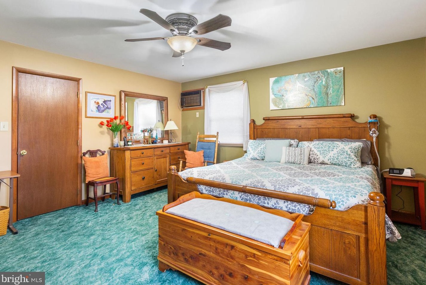 5748 Cumberland Hwy, Chambersburg PA  17202-7306 exterior