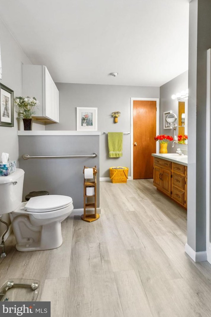 5748 Cumberland Hwy, Chambersburg PA  17202-7306 exterior