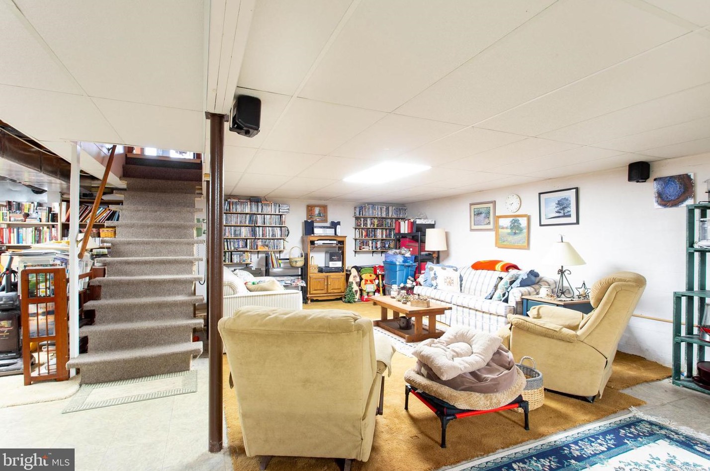 5748 Cumberland Hwy, Chambersburg PA  17202-7306 exterior