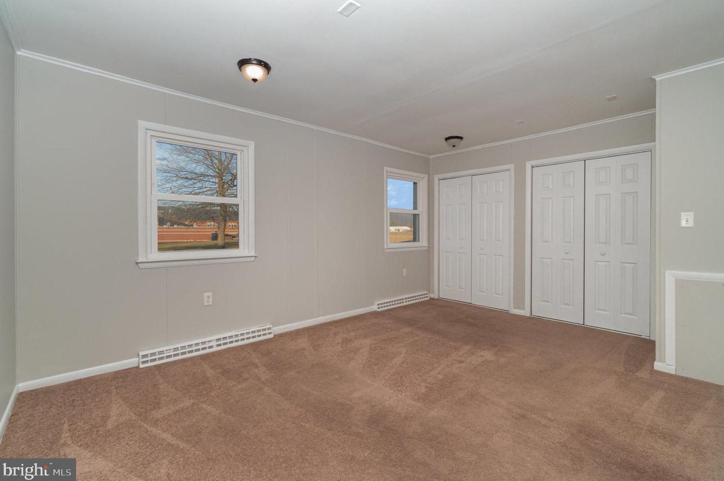 5075 Lincoln Way, Fayetteville PA  17222-1050 exterior