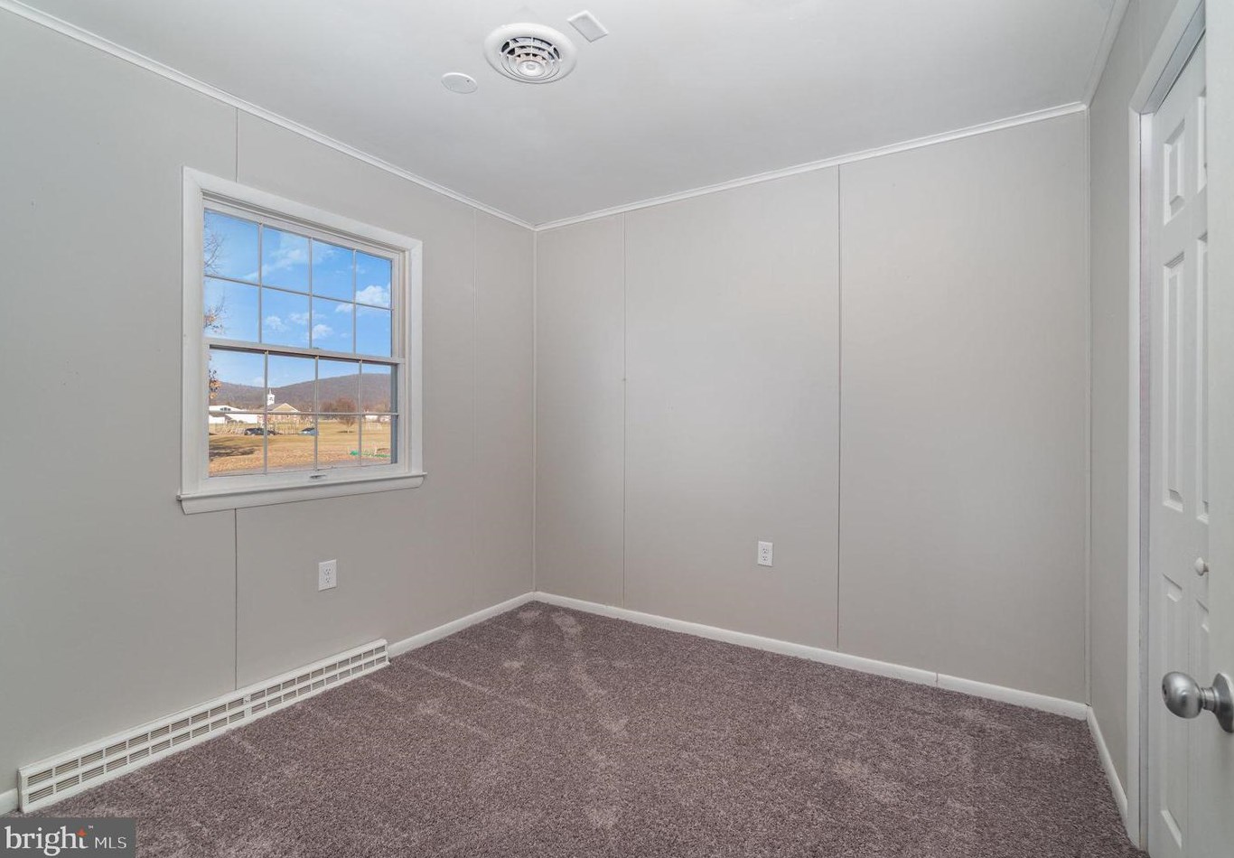 5075 Lincoln Way, Fayetteville PA  17222-1050 exterior