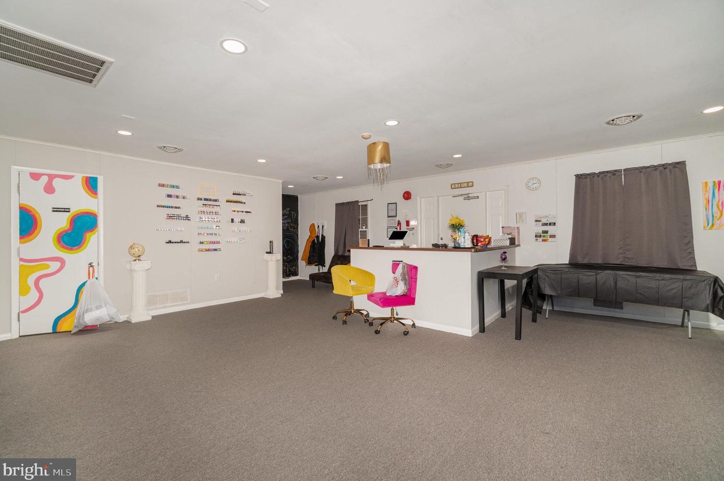 5075 Lincoln Way, Fayetteville PA  17222-1050 exterior