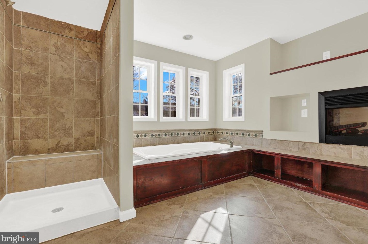 80 Brumbaugh Ave, Chambersburg PA  17201-2804 exterior