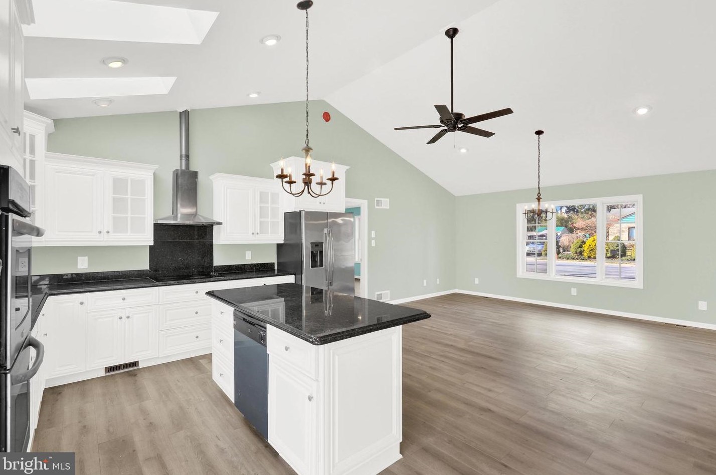 80 Brumbaugh Ave, Chambersburg PA  17201-2804 exterior