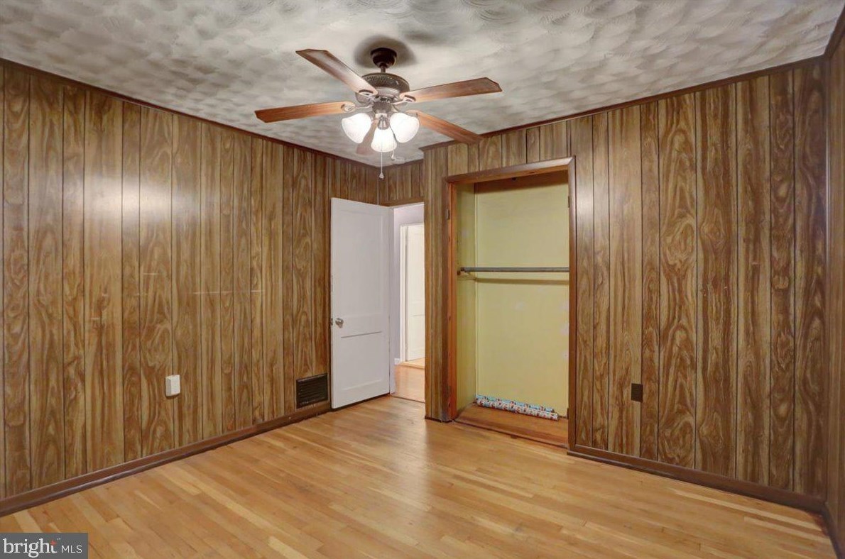 44 Conner Ave, Chambersburg PA  17201-2057 exterior
