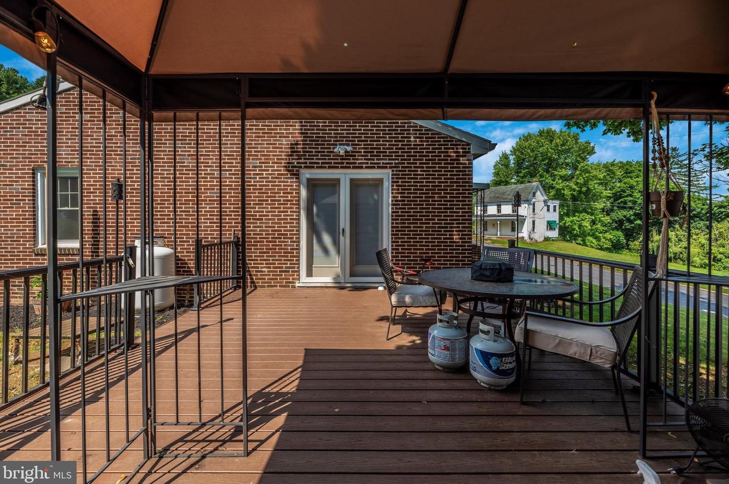 226 Highland Ave, Roadside PA  17268-2512 exterior