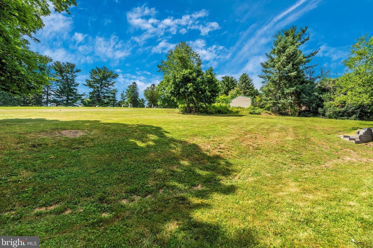 226 Highland Ave, Roadside PA  17268-2512 exterior