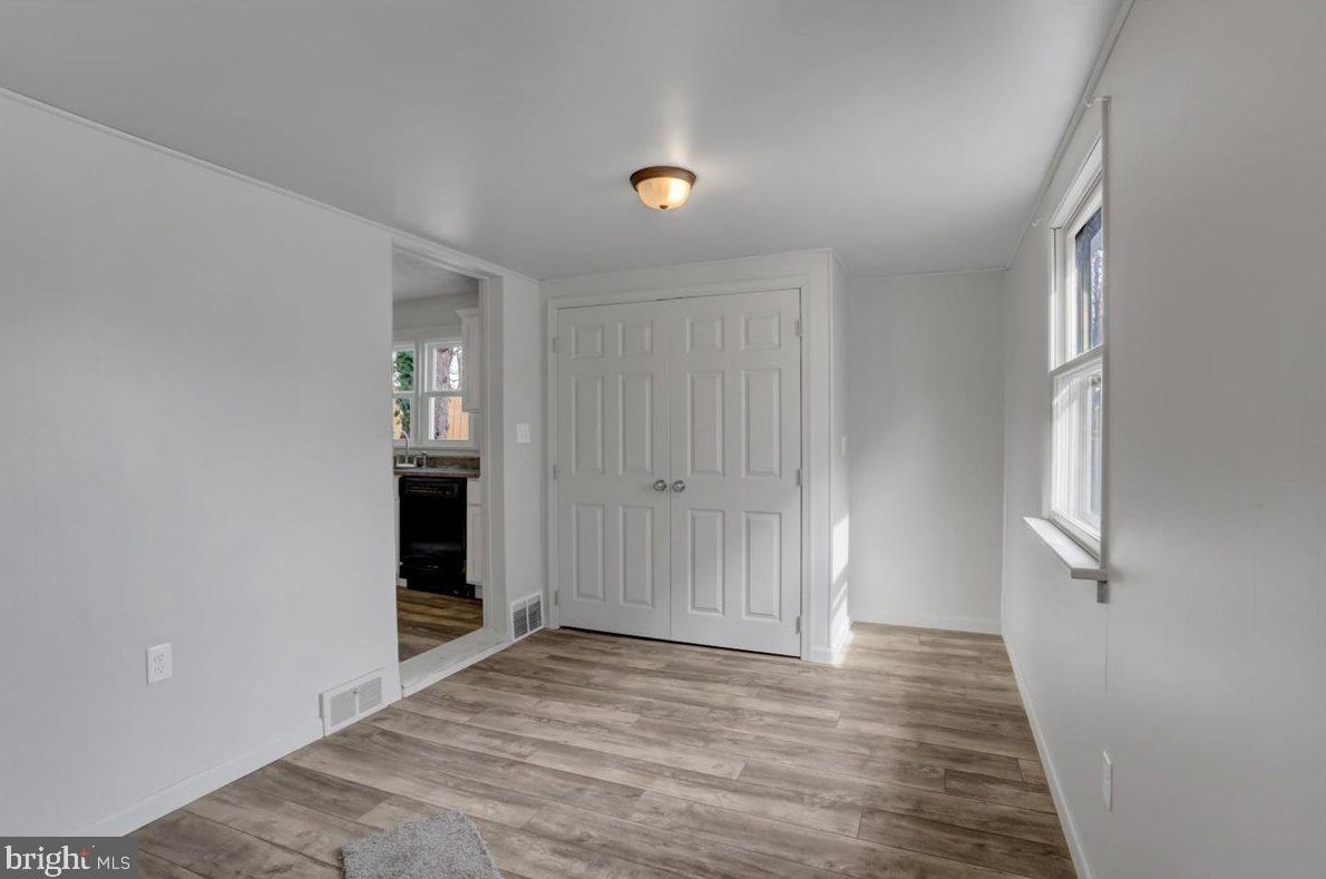 291 King St, Chambersburg PA  17201-1517 exterior