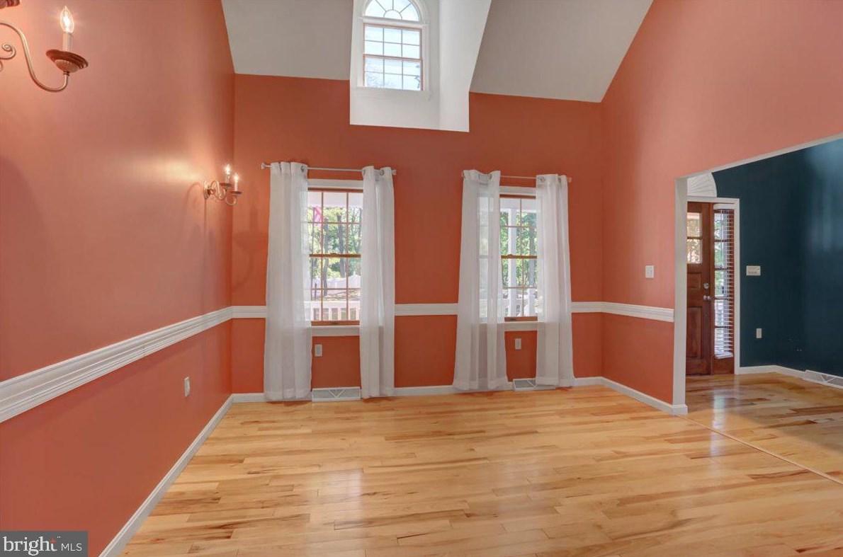 2065 Loop Rd, Chambersburg PA  17202-8842 exterior