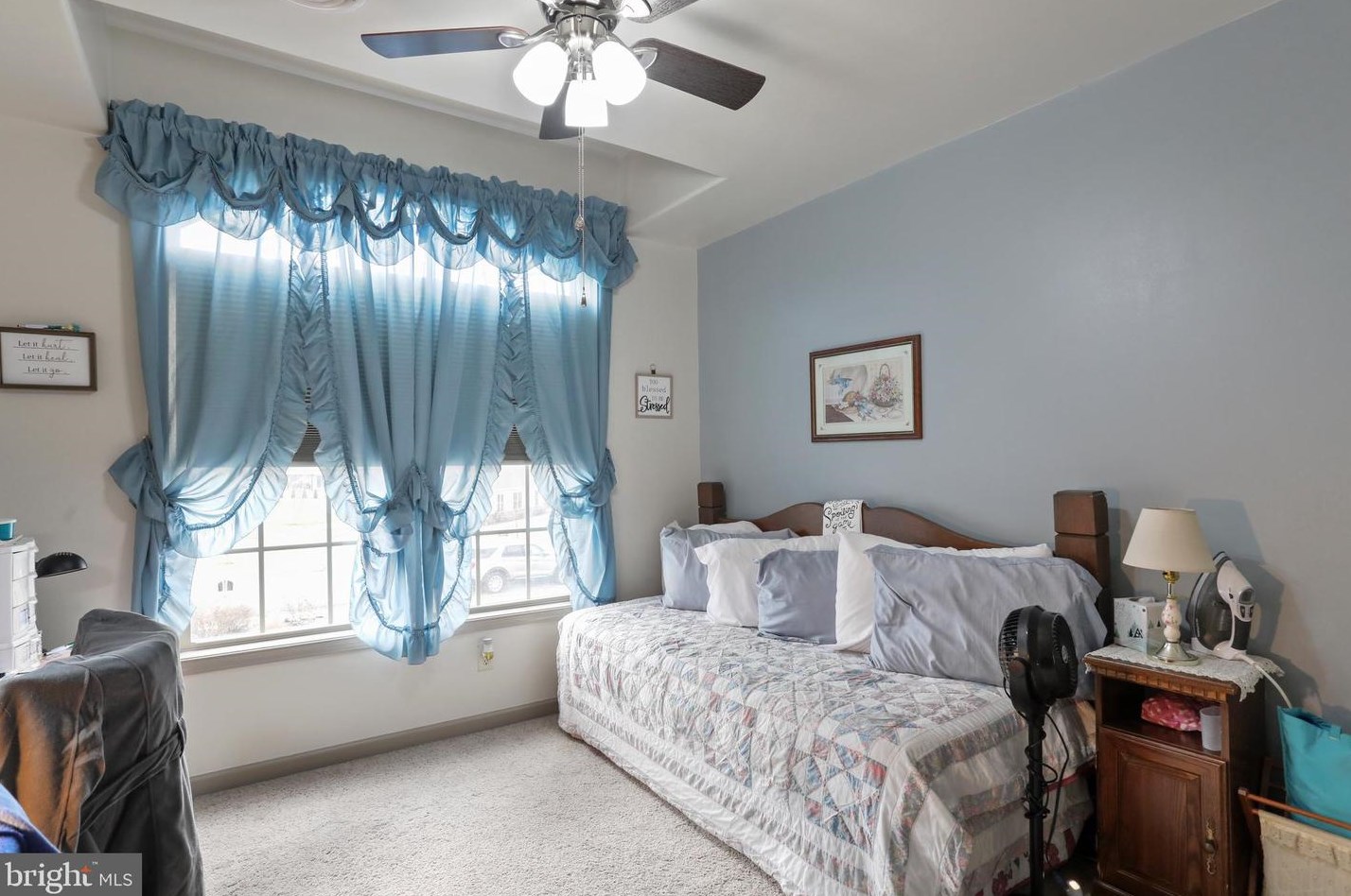 180 Buckingham Dr, Chambersburg PA  17201-8370 exterior