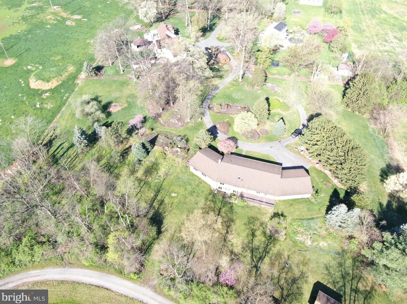 1264 Mower Rd, Chambersburg PA  17202-8154 exterior