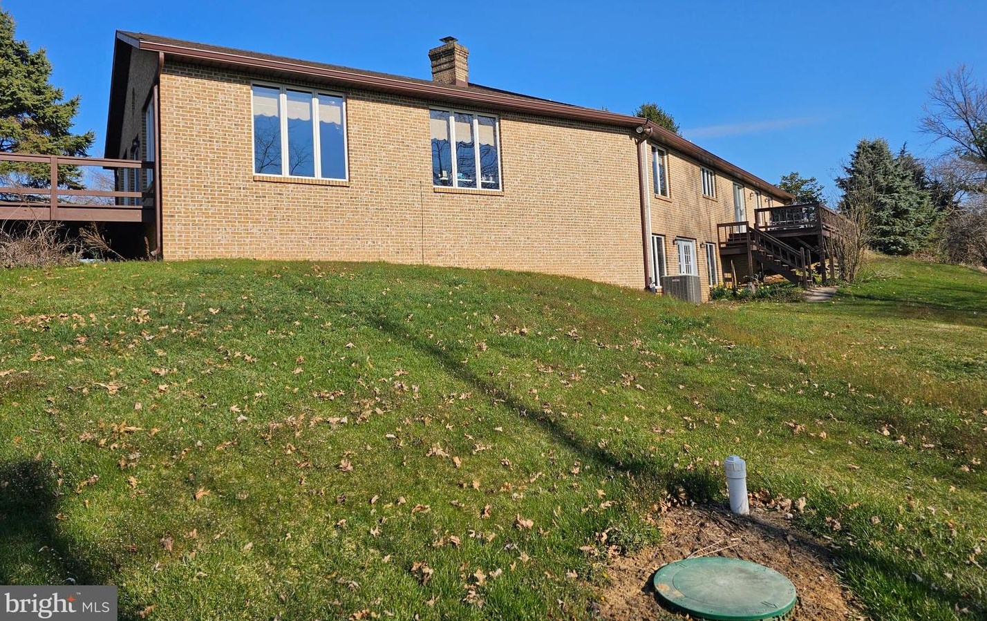 1264 Mower Rd, Chambersburg PA  17202-8154 exterior