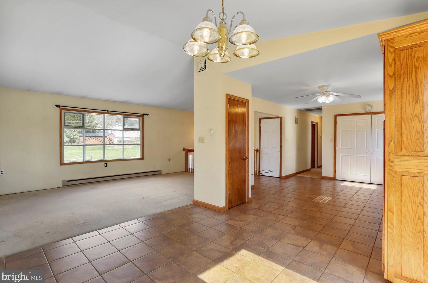 106 Echo Dr, Chambersburg PA  17202-3308 exterior