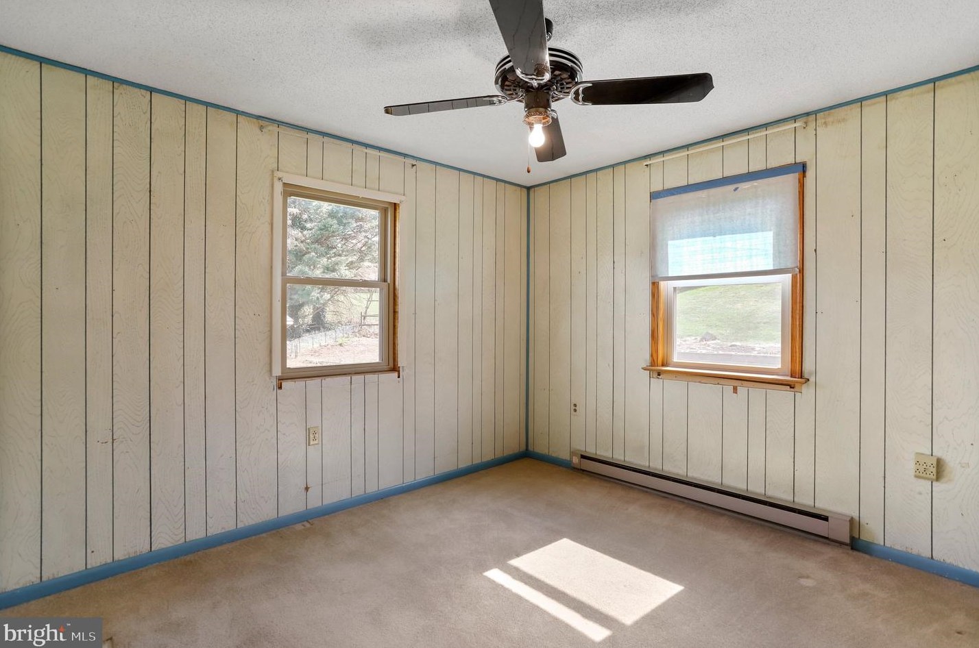 106 Echo Dr, Chambersburg PA  17202-3308 exterior