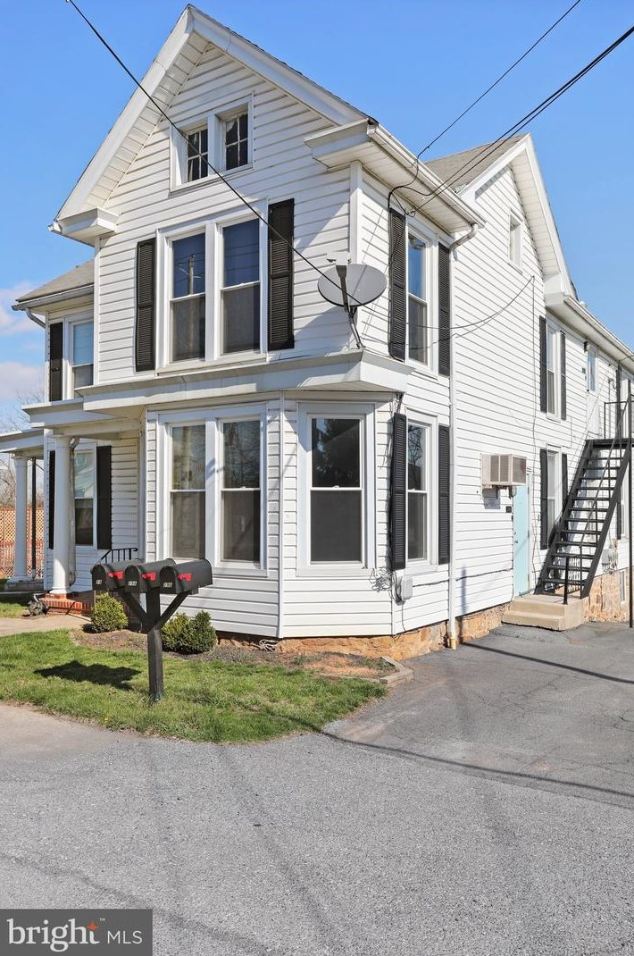 29 Main St, Fayetteville PA  17222-1427 exterior