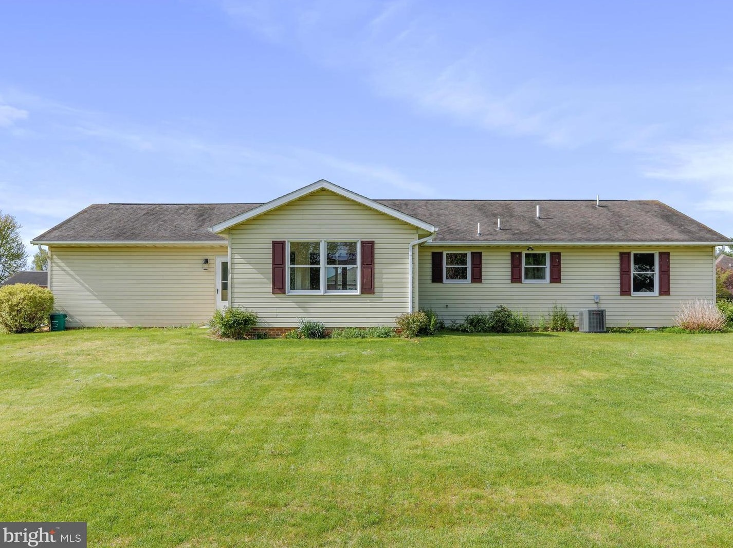 83 Parkwood Dr, Upton PA  17225-1485 exterior