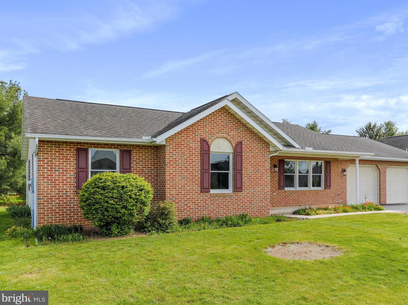 83 Parkwood Dr, Upton PA  17225-1485 exterior
