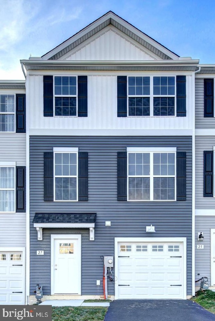 12429 Jackson Ave, Roadside PA  17268-4009 exterior