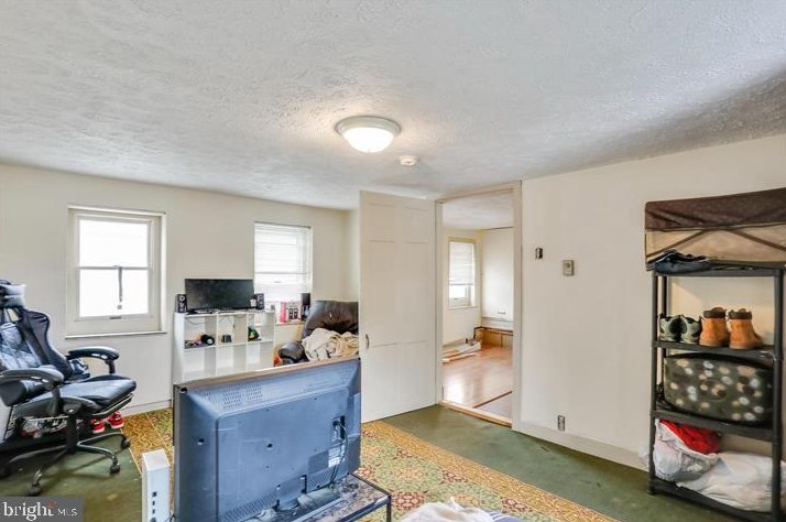 157 4 St, Chambersburg PA  17201-3616 exterior