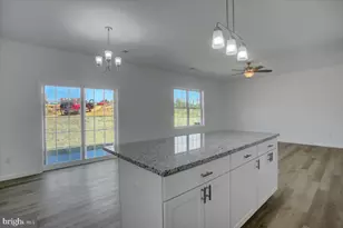 303 Grandview Ave, Waynesboro, PA 17268 - Photo 17