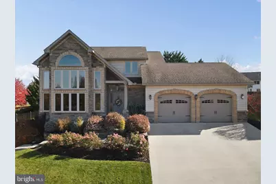 736 Cresson Drive, Chambersburg, PA 17202 - Photo 1