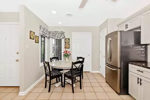 2375 Aronimink Cir, Fayetteville, PA 17222 - Photo 11