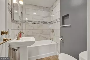 211 E North St, Waynesboro, PA 17268 - Photo 21