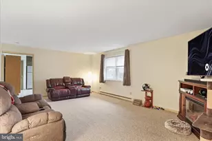 1171 Ridgeview Dr, State Line, PA 17263 - Photo 9