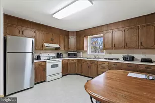 1171 Ridgeview Dr, State Line, PA 17263 - Photo 15