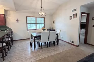 6071 Greenbriar Ct, Fayetteville, PA 17222 - Photo 13