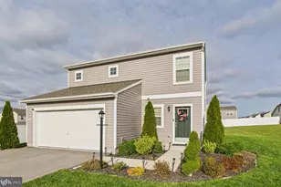 5434 Sutherland Ct, Chambersburg, PA 17202 - Photo 3