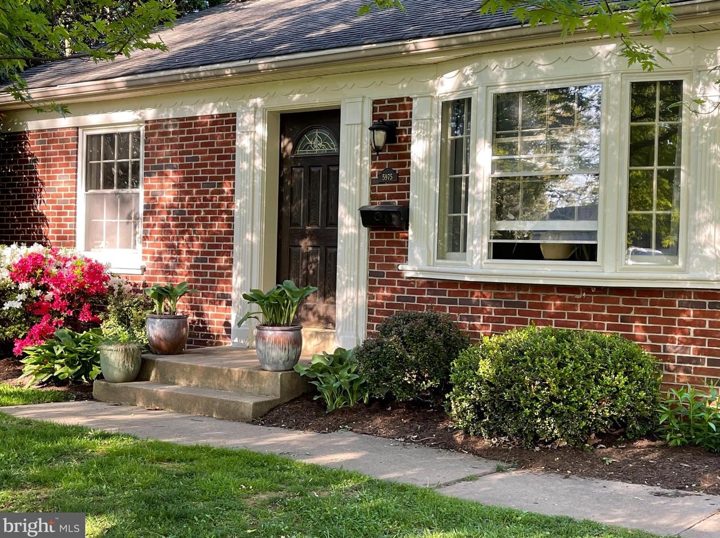 5975 Leebel Rd, East Petersburg PA  17520-1512 exterior