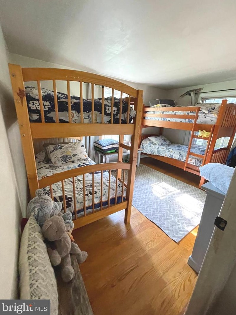 5975 Leebel Rd, East Petersburg PA  17520-1512 exterior