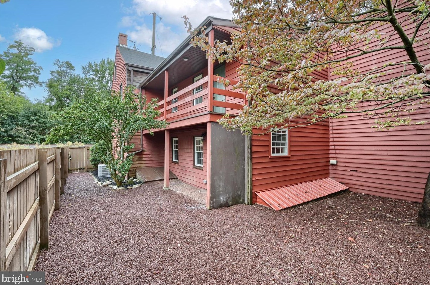 214 Front St, Marietta PA  17547-1504 exterior